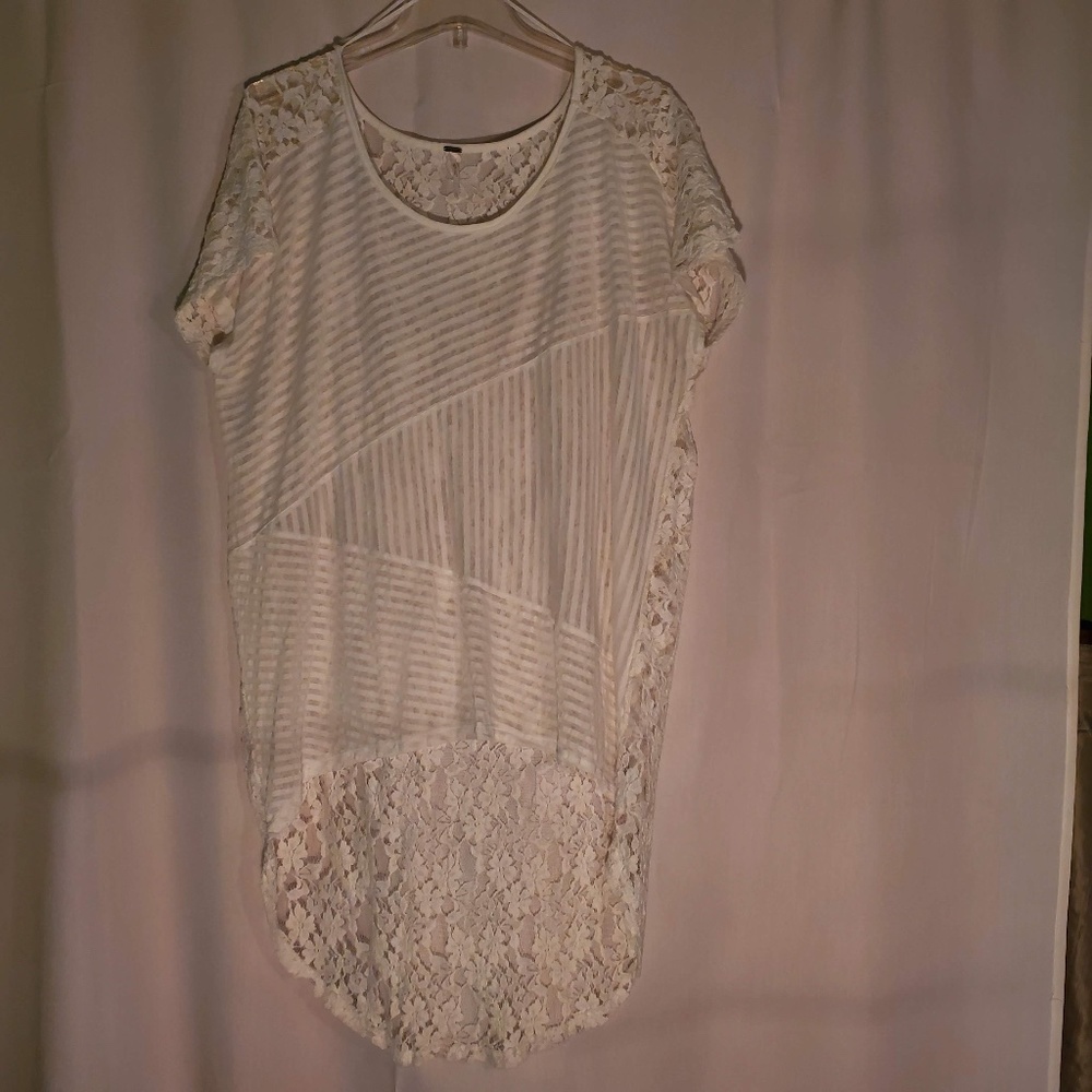 Free People lace white tee shirt